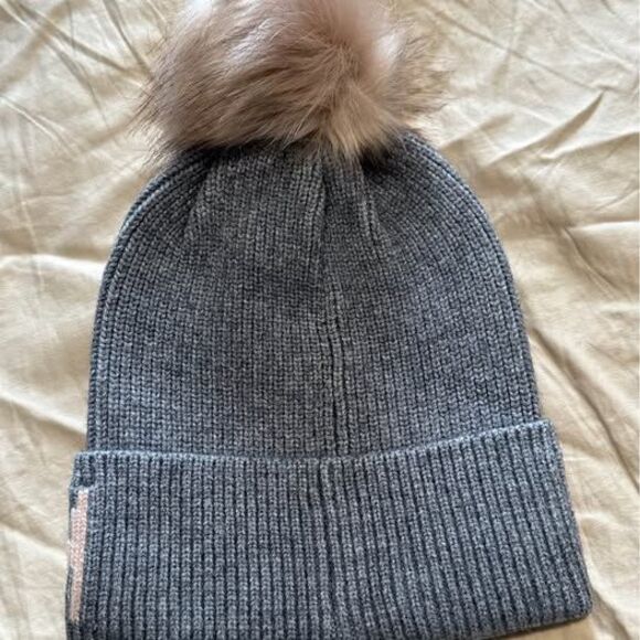 NEW Hatphile Cozy “Pitbull Mom” Knit Hat Beanie - Picture 5 of 5